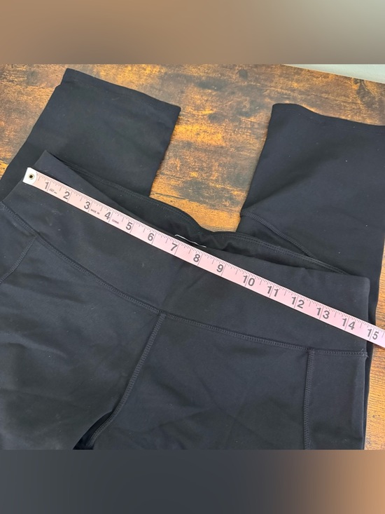 Everyday Black Active Capri Leggings by Nikibiki Sports - Picture 9 of 12